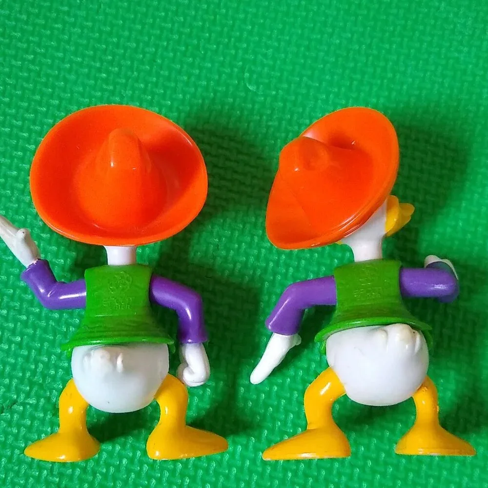 Disney Donald Duck x 2 PVC figurines used